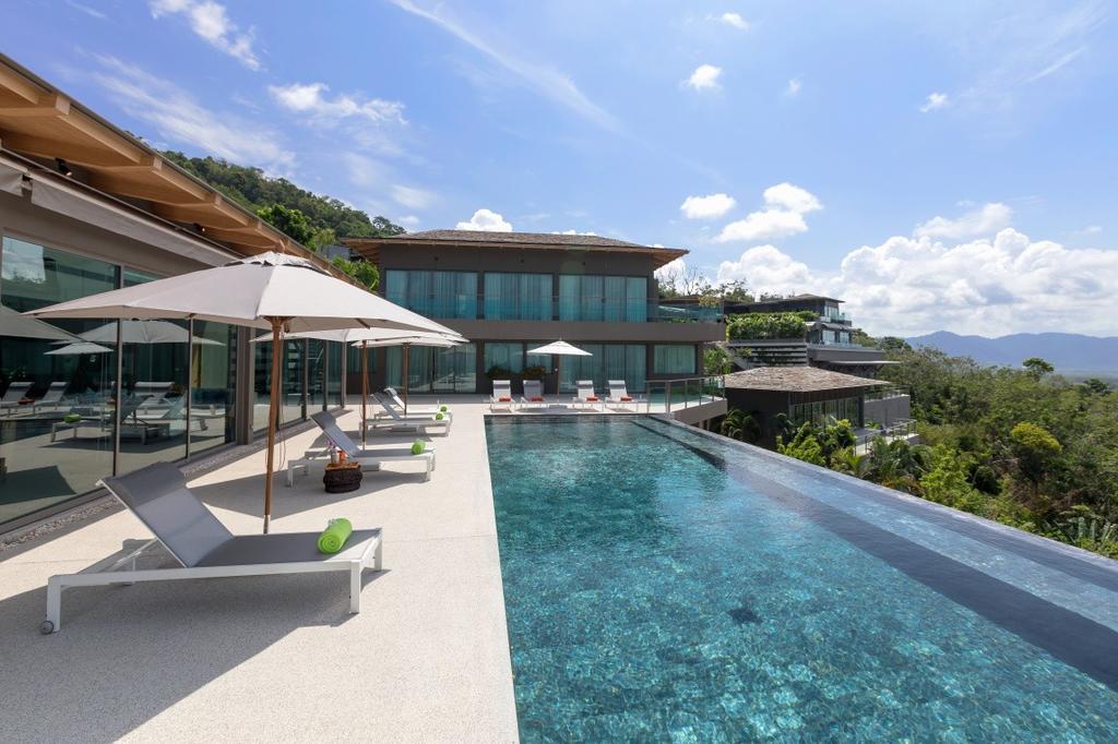 Tropical Castle Phuket By Resava Villa Лаян Бийч Екстериор снимка